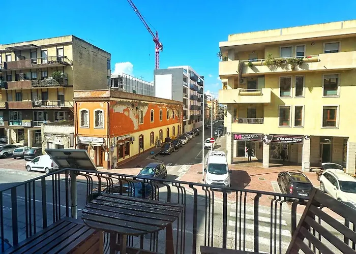 Domus Avendrace Bed & Breakfast 3*